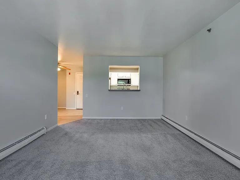 Rosewood Villas - Senior — Photo 13