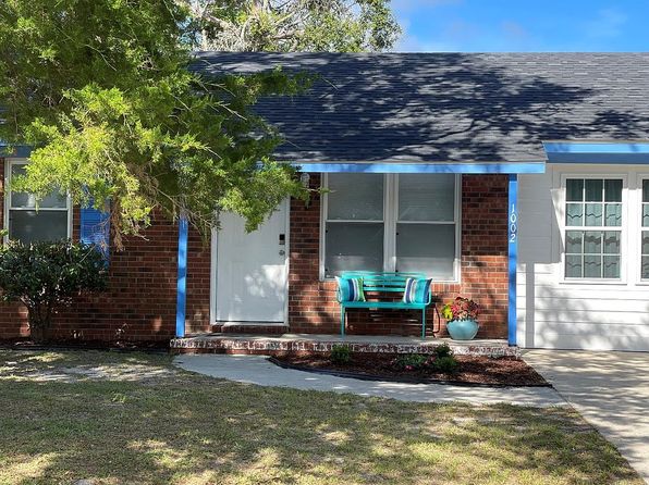 1002 N Caswell Ave