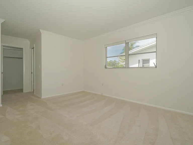 3111 Post Rd — Photo 11