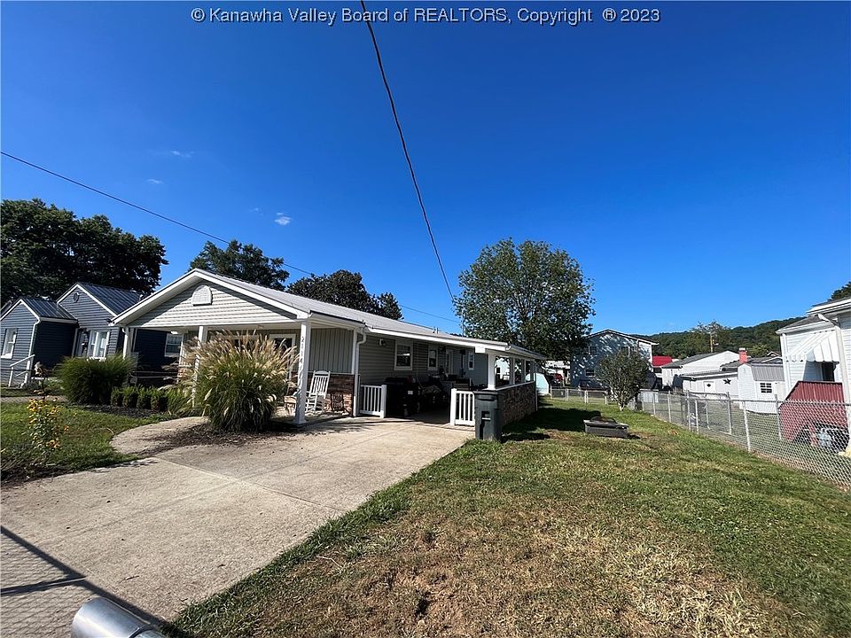 2nd image of 2114 Grant Ave