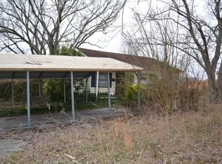 2928 Sevierville Rd, Maryville, TN 37804