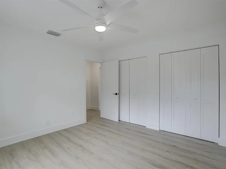 2155 NE 56th Ct — Photo 28