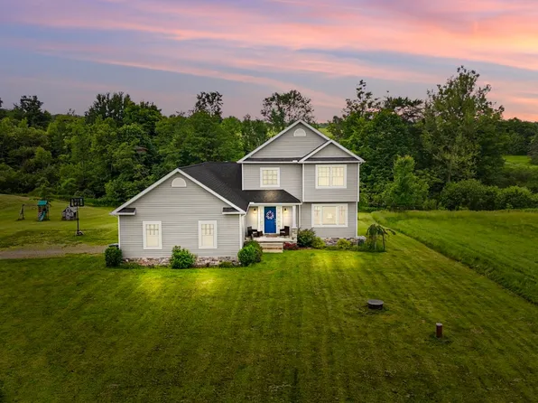 9310 Tileyard Rd, Waterford, PA 16441