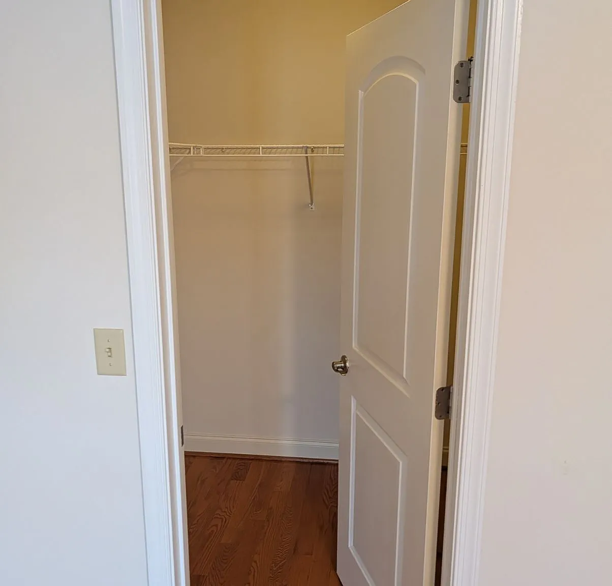 3 bed, 2.5 bath, 2106 sqft, $2,950 — Photo 3