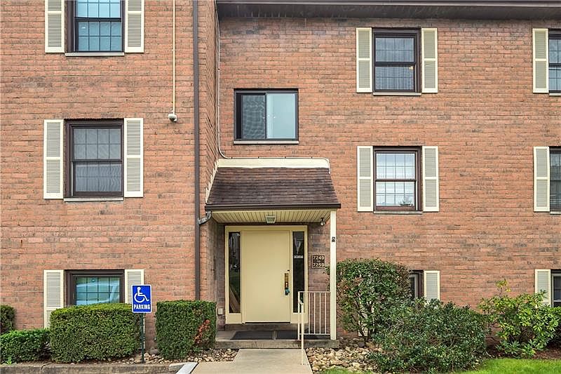 7251 Beacon Hill Dr, Pittsburgh, PA 15221 Zillow