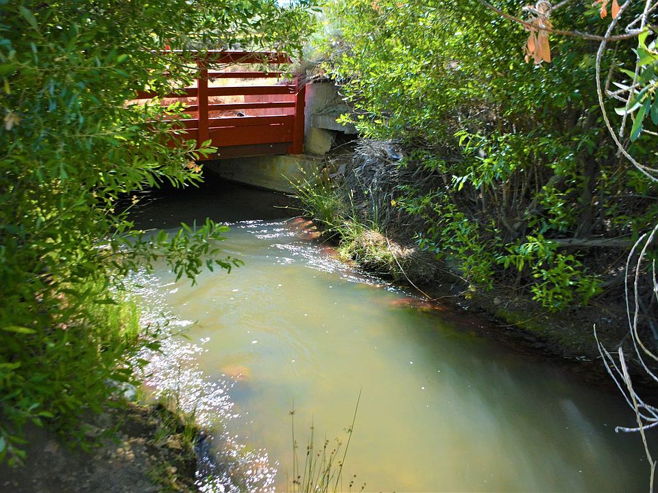 Steamboat Canal Runs Through