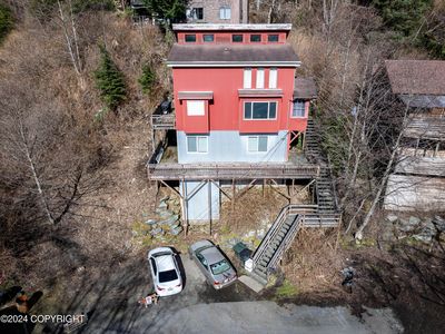 737 Harris St, Ketchikan, AK, 99901