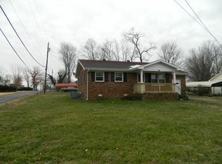 347 Railroad St S, Mc Ewen, TN 37101