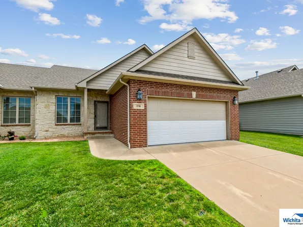 1716-1718 Bedford, 1716-1718 N Bedford Cir #1716, Wichita, KS 67206