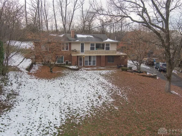 7725 Rockwell Dr, Dayton, OH 45414