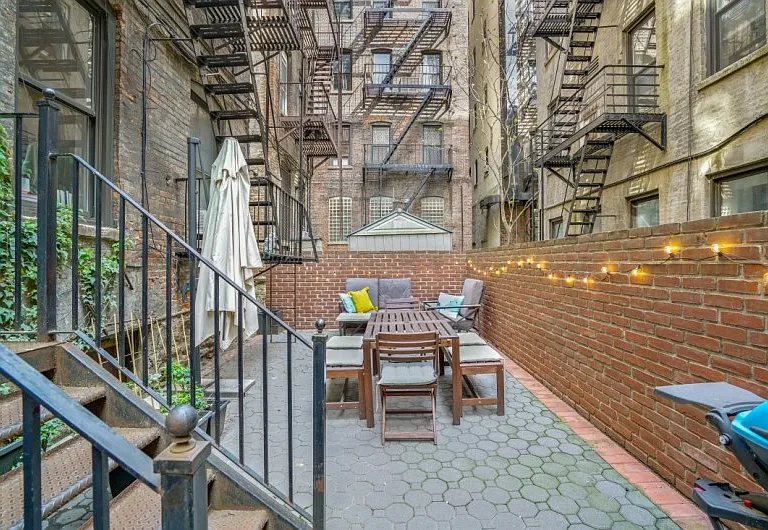 204 W 88th St #1G — Photo 1