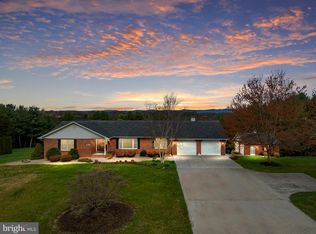 185 Cliffside Dr, Edinburg, VA