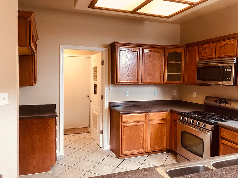 3016 Tierra Cuervo Dr — Photo 4