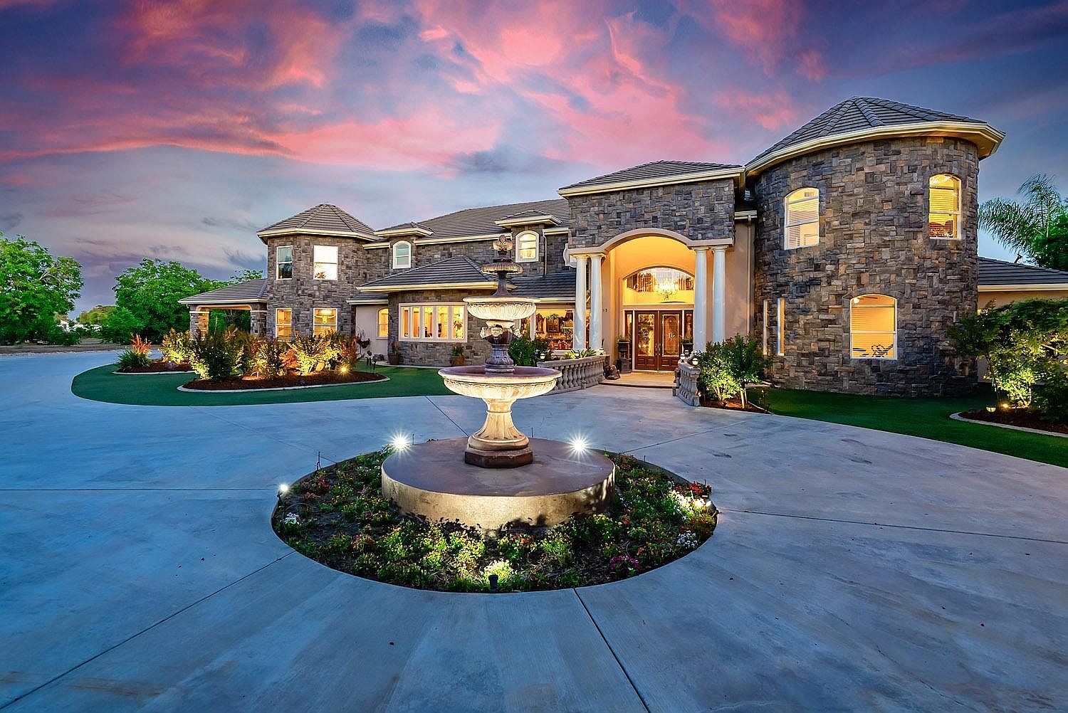3293 E Cross Ave, Tulare, CA 93274 | Zillow