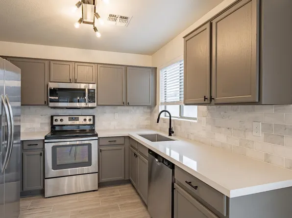 338 N 152nd Dr, Goodyear, AZ 85338