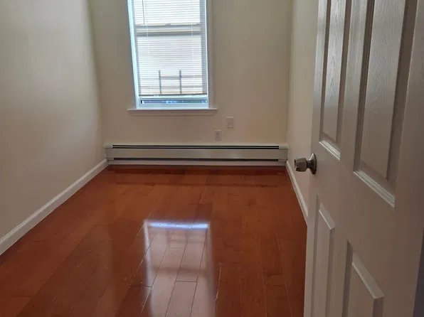(undisclosed Address), Brooklyn, NY 11229
