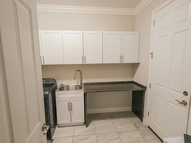 9841 Cabernet Ave — Photo 29