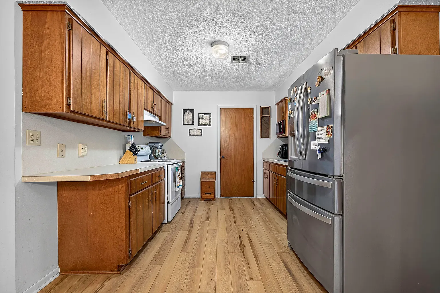 3 bed, 1390 sqft, $1,750 — Photo 3