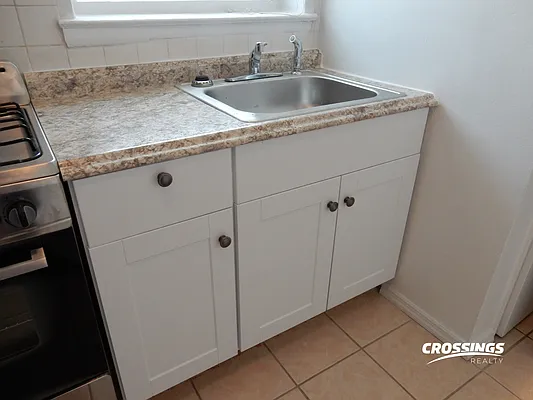 Rented by Crossings Realty | media 10