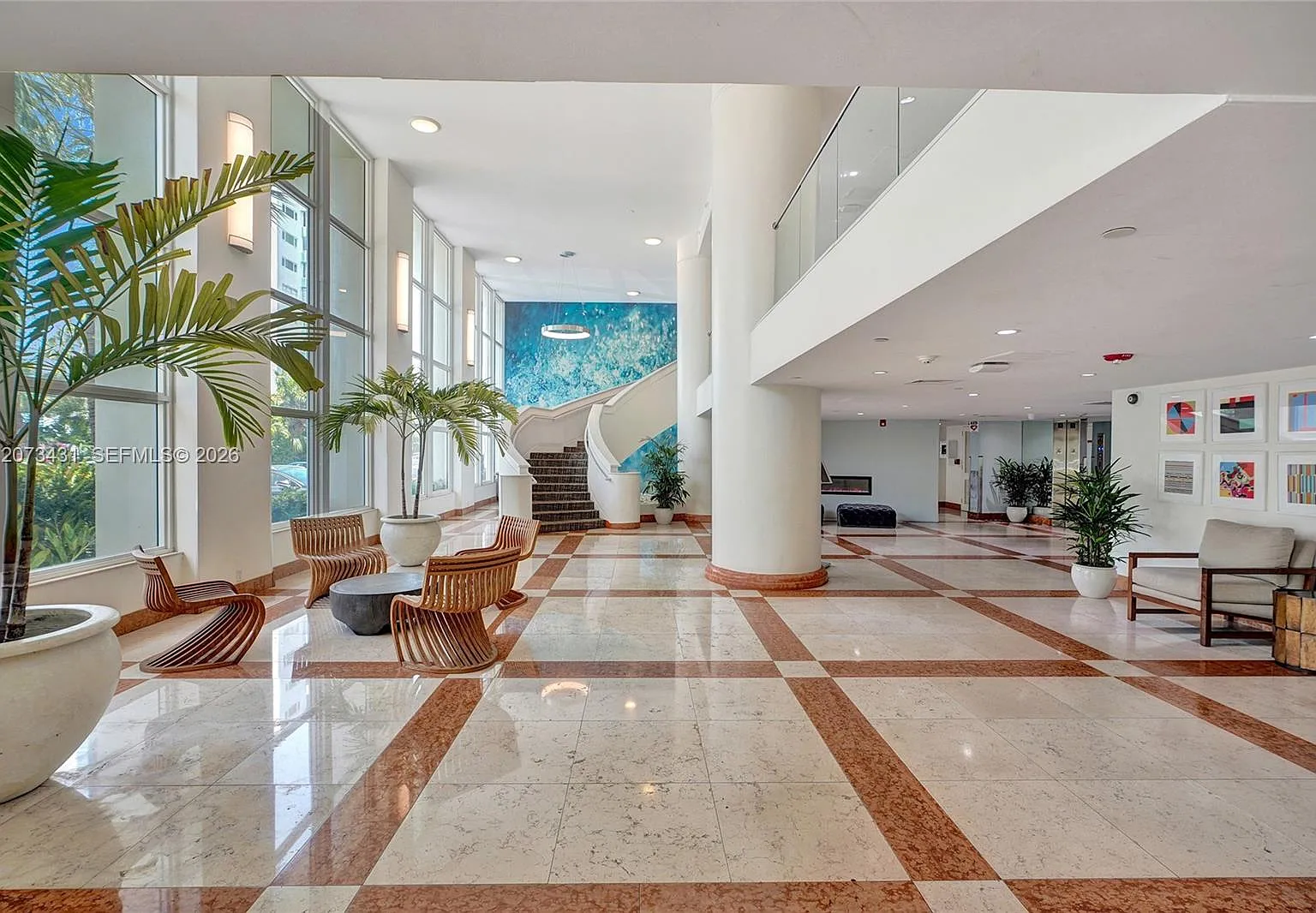 Island Pointe Condo — Photo 2