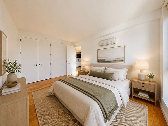4th image of 1306 Ocean Ave #7L