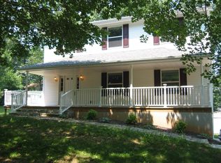 21 Hickory Nut Rd, Shrewsbury, PA 17361