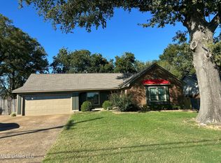 796 Rasco Rd W, Southaven, MS 38671