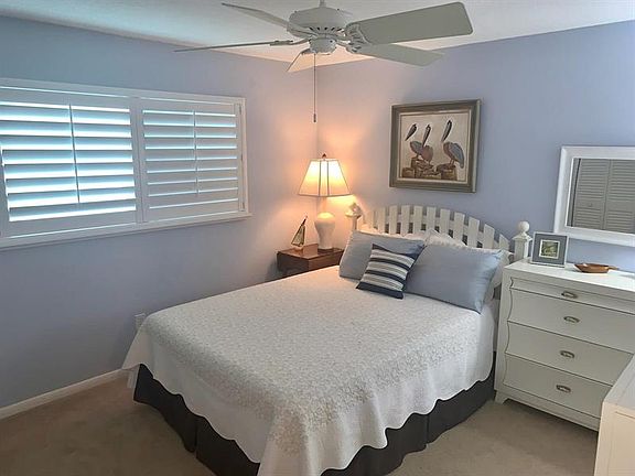 2nd image of 121 Wettaw Ln APT 111