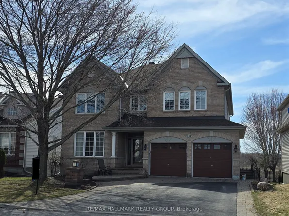 453 Keith Cres, Ottawa, ON K1W 0A5