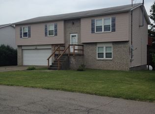 209 Pine Knoll Rd, Wheeling, WV 26003