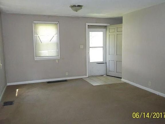 2nd image of 1645 Medford Ave