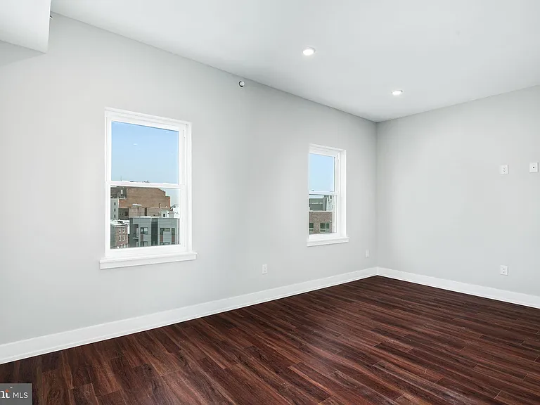 1527 Ridge Ave #1b 1b — Photo 14