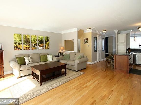 3rd image of 5614 Gosling Ct