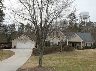 2806 N Sharon Church Rd, Loganville, GA 30052