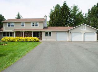 4559 Limeledge Rd, Marcellus, NY 13108