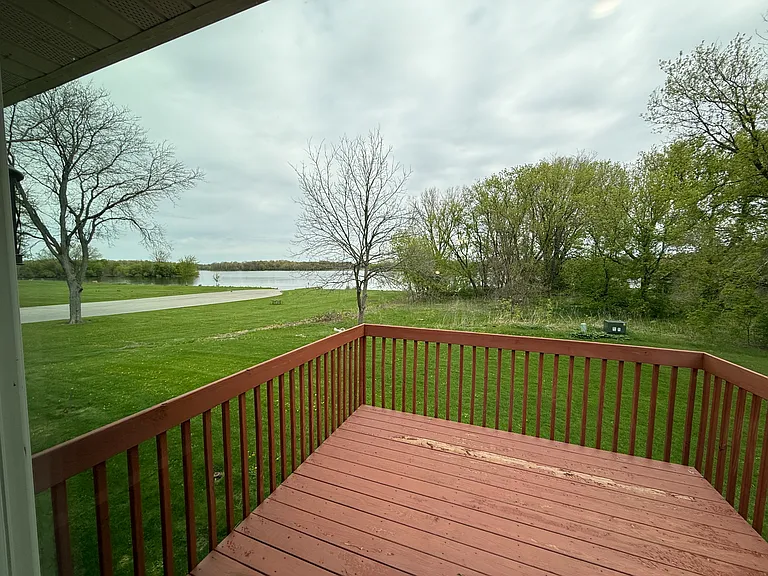 930 Waters Edge Ct — Photo 6