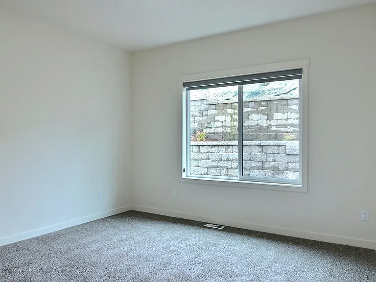 7421 Pioneer Way #7441A — Photo 31