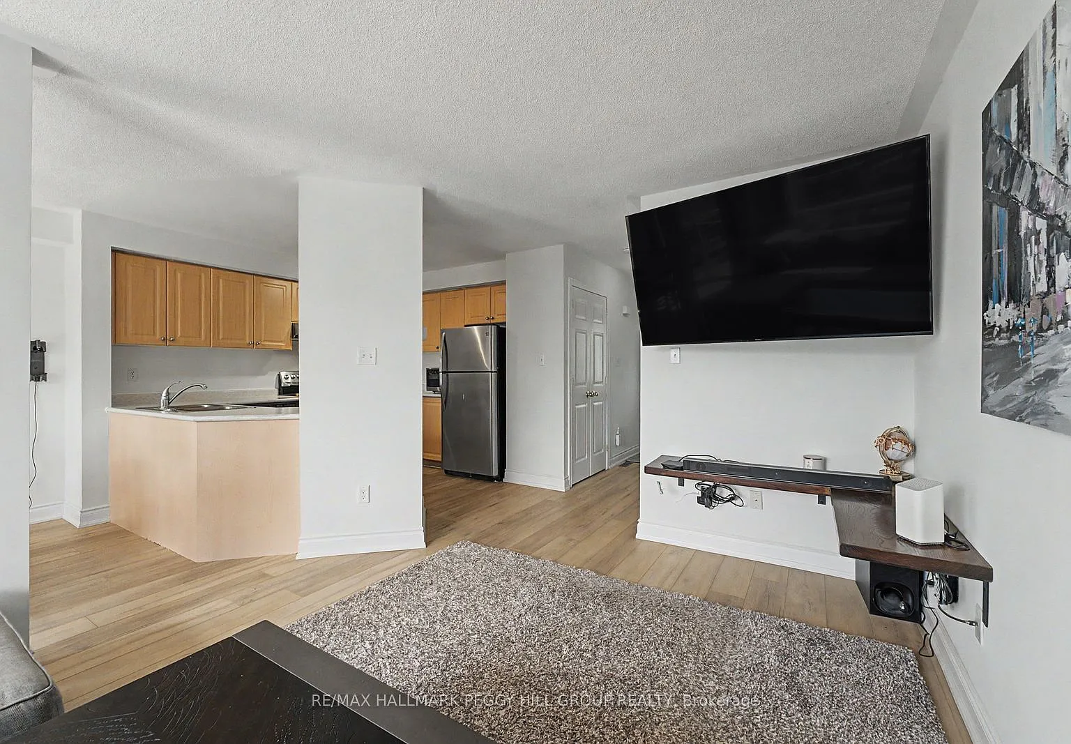 3 bed, $2,550 — Photo 4