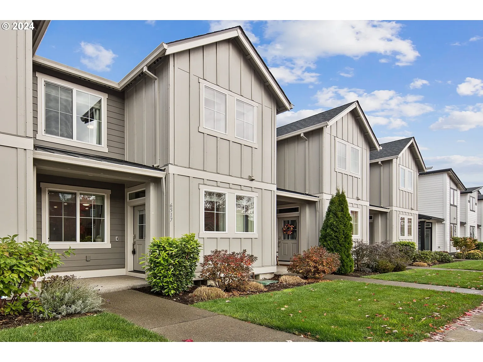 6517 SE Genrosa St photo 1