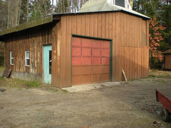 Oversized Garage