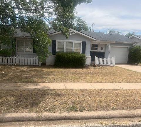 2nd image of 2216 42nd St