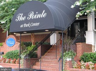 3312 Wyndham Cir APT 307, Alexandria, VA 22302