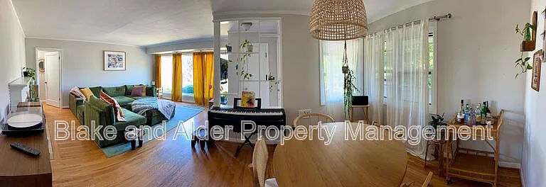 2727 NE 65th Ave — Photo 4