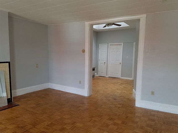 5th image of 665 Summit Ave APT 2
