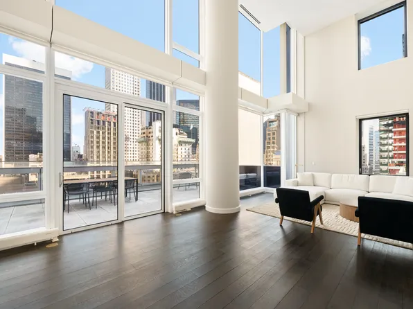 20 West 53rd Street image 5 of 15