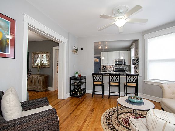5th image of 614 Lathrop Ave