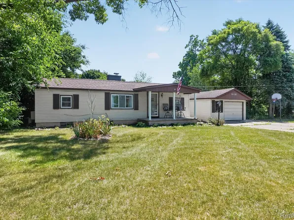508 Deland Rd, Flushing, MI 48433