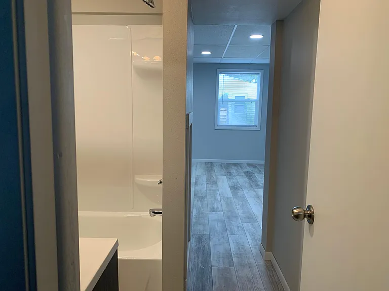 301 B Ave #2 — Photo 11