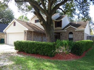 402 Charidges Dr, Houston, TX 77034