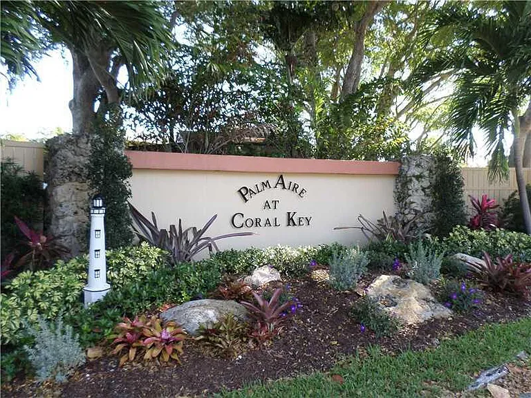 3180 NE 48th Ct #406 — Photo 38